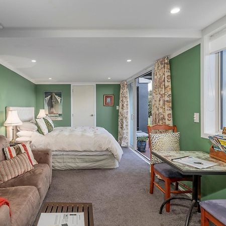 Bayview Valley Lodge Bed & Breakfast Whitianga Exterior photo