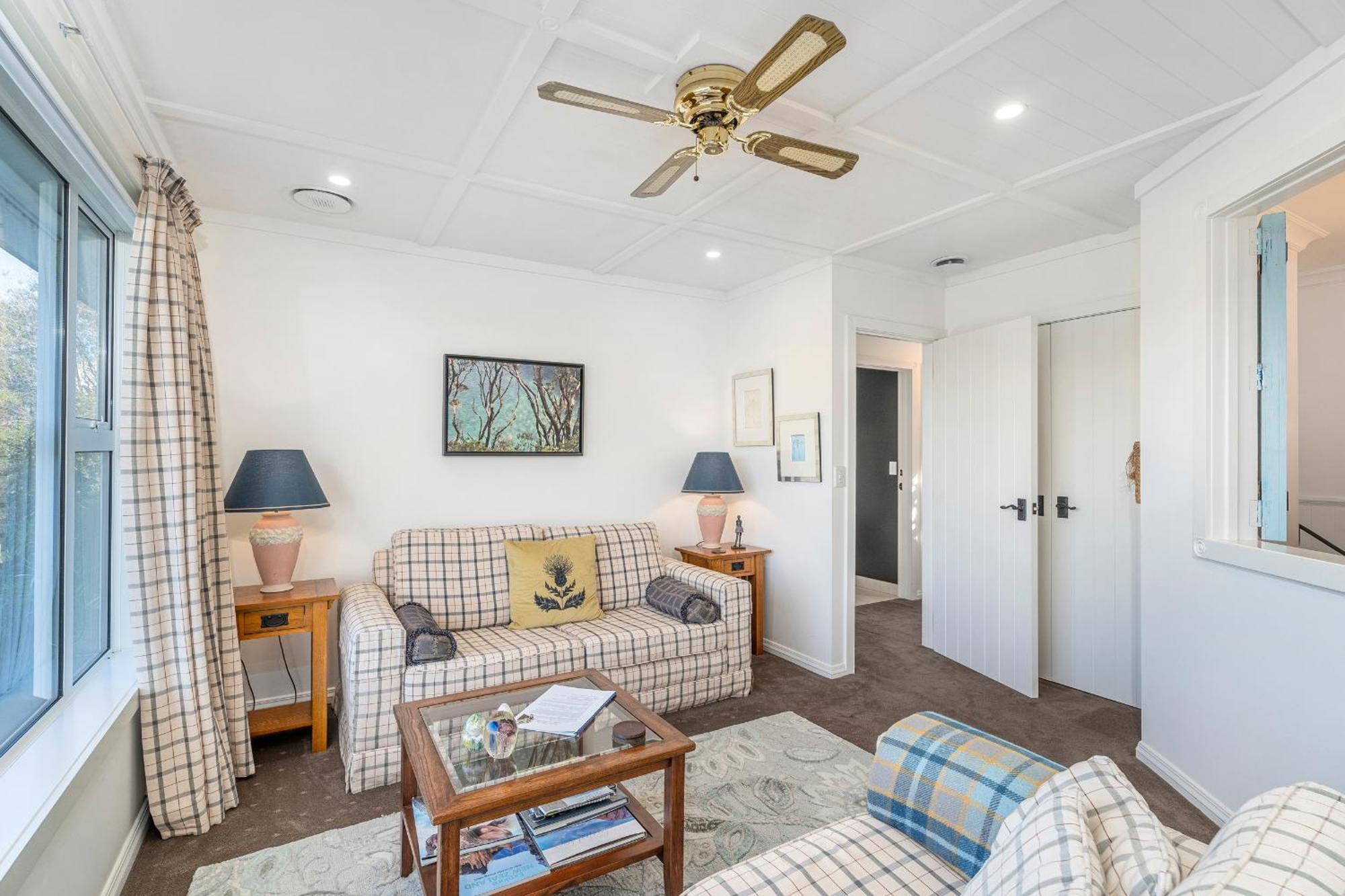 Bayview Valley Lodge Bed & Breakfast Whitianga Exterior photo